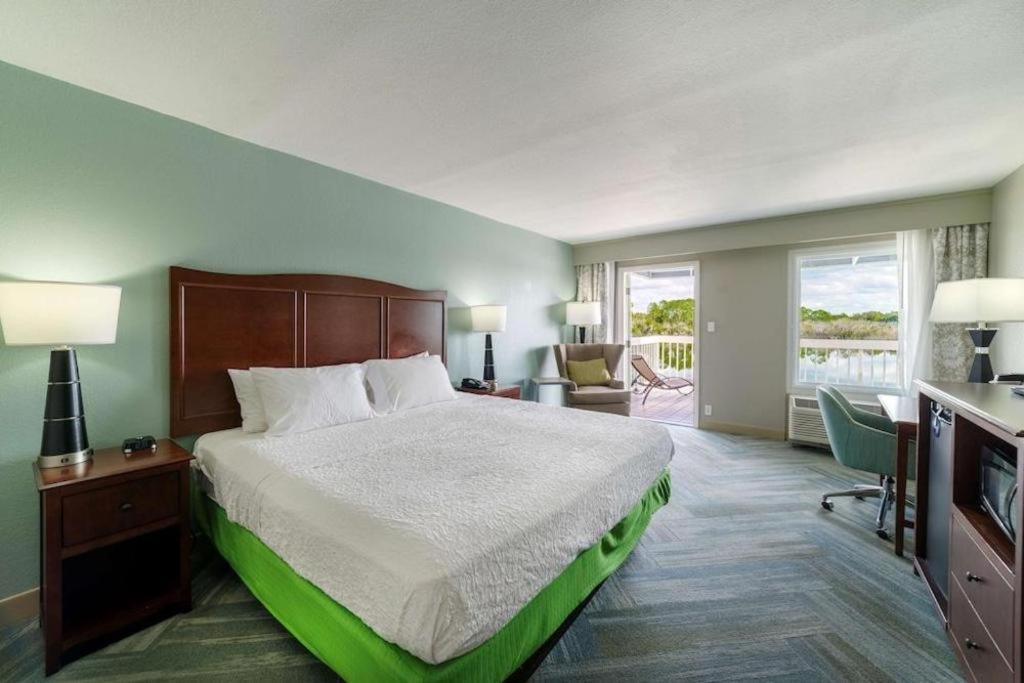 Holiday Inn Express Hotel & Suites Port Charlotte Eksteriør bilde