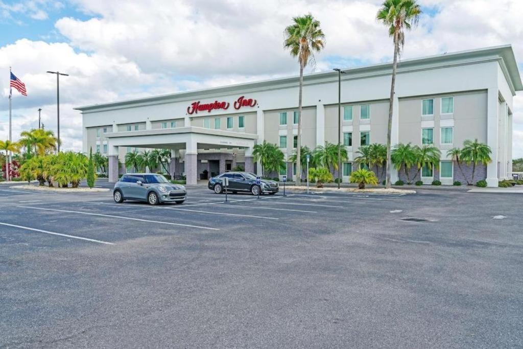 Holiday Inn Express Hotel & Suites Port Charlotte Eksteriør bilde