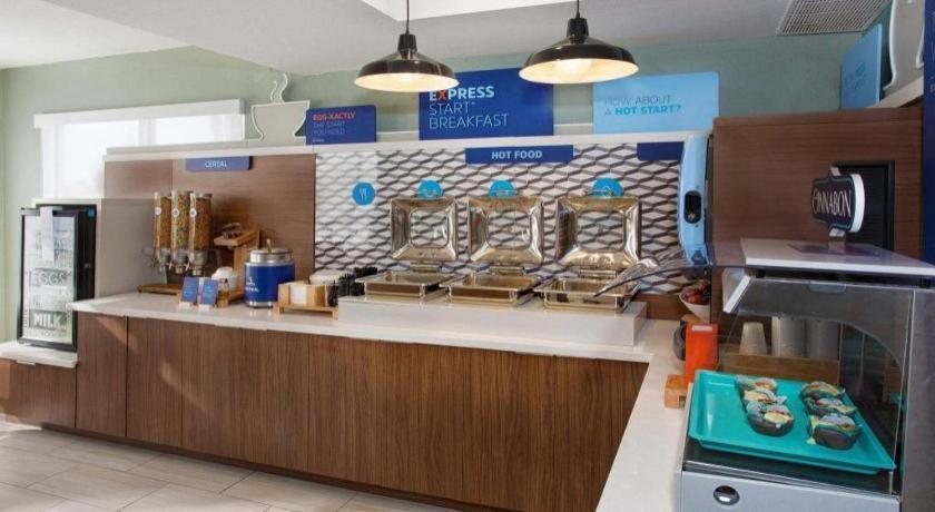 Holiday Inn Express Hotel & Suites Port Charlotte Eksteriør bilde